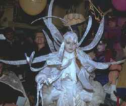 Umzug beim Karibischen Karneval in Nottinghill