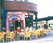 ARTE - Restaurant im Hundertwasser-Bahnhof