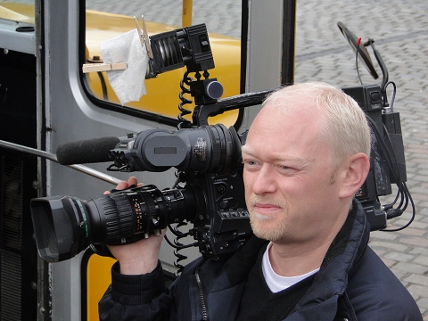 Schulbus an den Landungsbrücken Hamburg Schulbus an den Landungsbrücken Hamburg