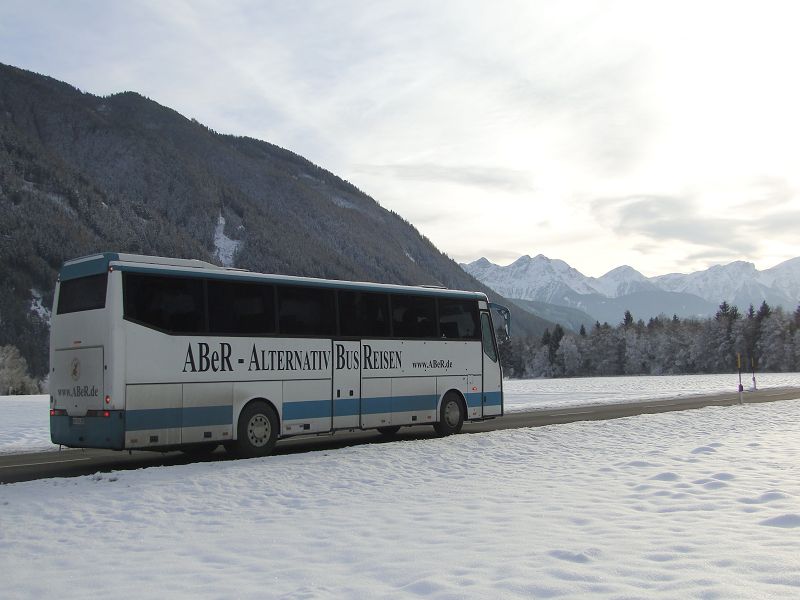 Sleepliner auf Rückfahrt aus dem Tal im Abendlicht Sleepliner auf Rückfahrt aus dem Tal im Abendlicht